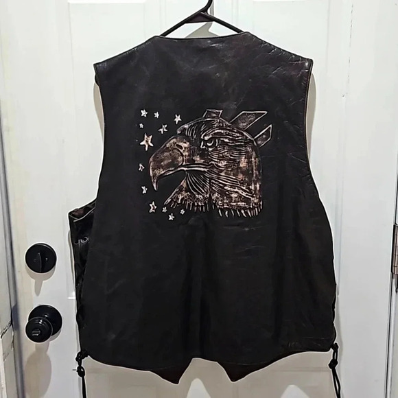 LEATHER VEST - Picture 1 of 10